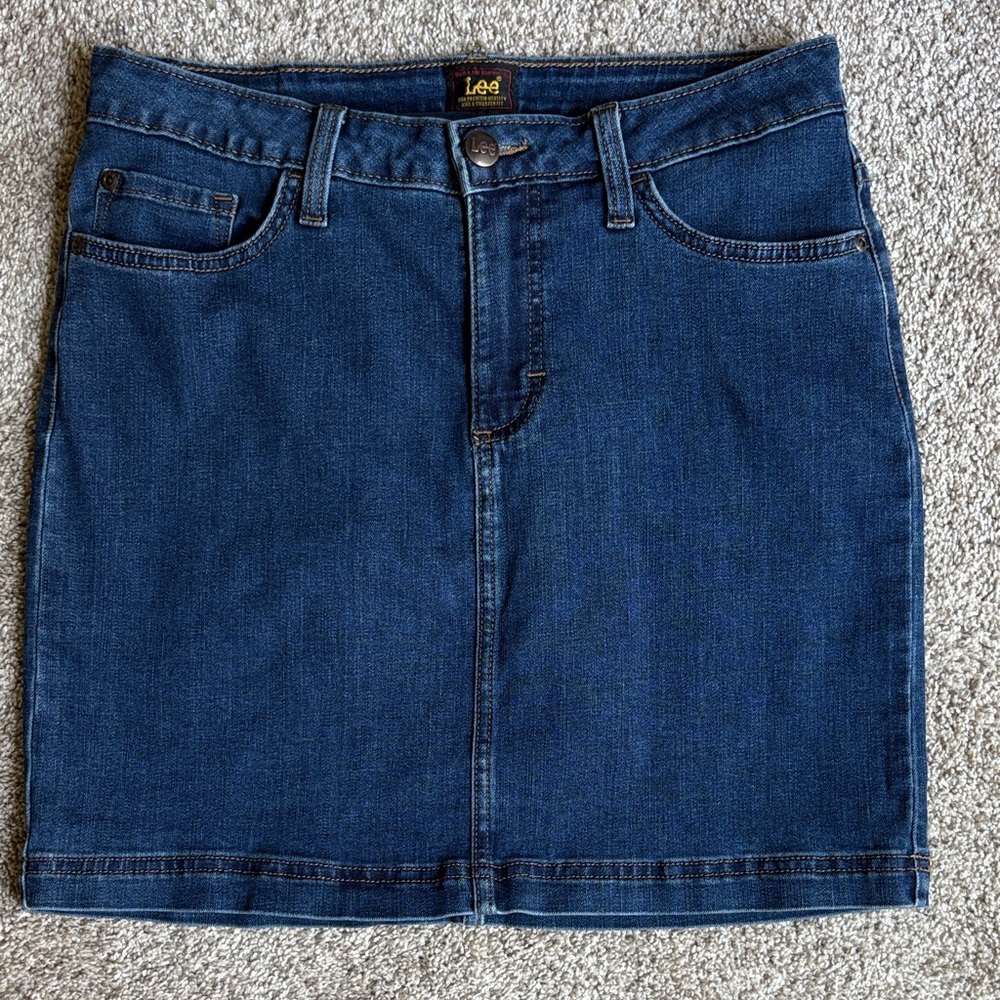 Lee Denim Skirt Size 6 NWOT